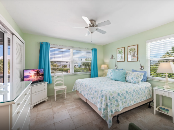 Boca Grande Lovely Pool Home with 3 Bedrooms